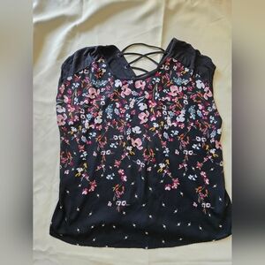 Women's Maurice Business Casual Flower Patterned Top. Plus Size 1.